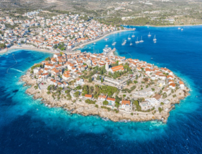 Kupon: NORA CENA na 8-dnevni aktivni klub v Primoštenu v hotelu ZORA že od 589,00 EUR na osebo.