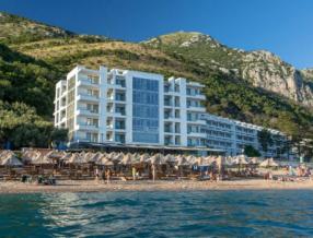 Kupon: NORA CENA na 8-dnevno dopustovanje v ČRNI GORI, v hotelu**** v sobi z BALKONOM + MORSKA STRAN + avtobusni prevoz + polpenzion in še več, že za 539,00 EUR